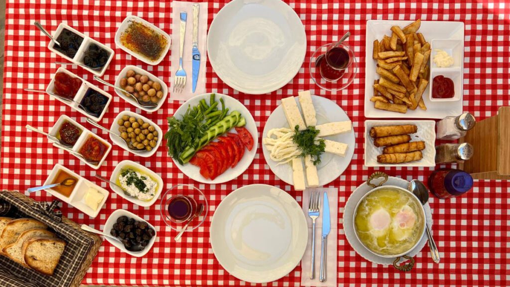 Yeşilyurt Köyü Yeme/İçme Mekanları