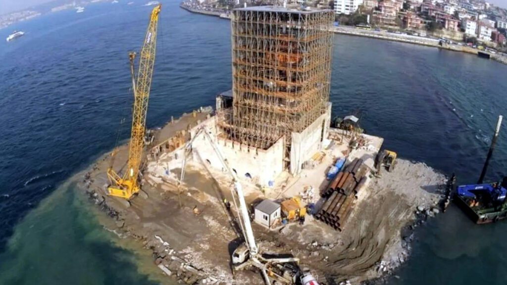 Kız Kulesi'nin restorasyon aşamasındaki son hali