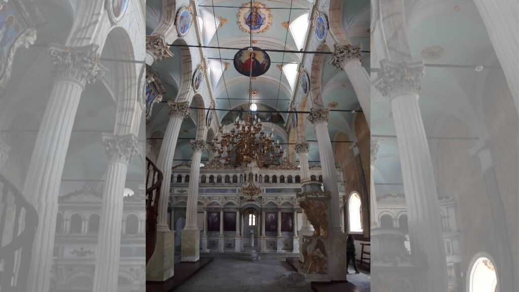 Taksiyarhis Anıt Müzesi İçi